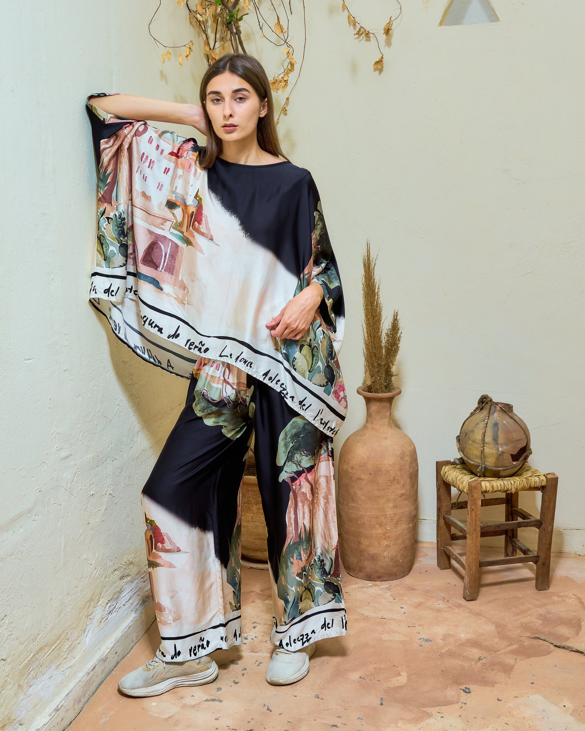 BH25 - Women’s Printed Silk Set – Abstract Art Top & Wide Leg Pants (Casual Chic Lounge Set)